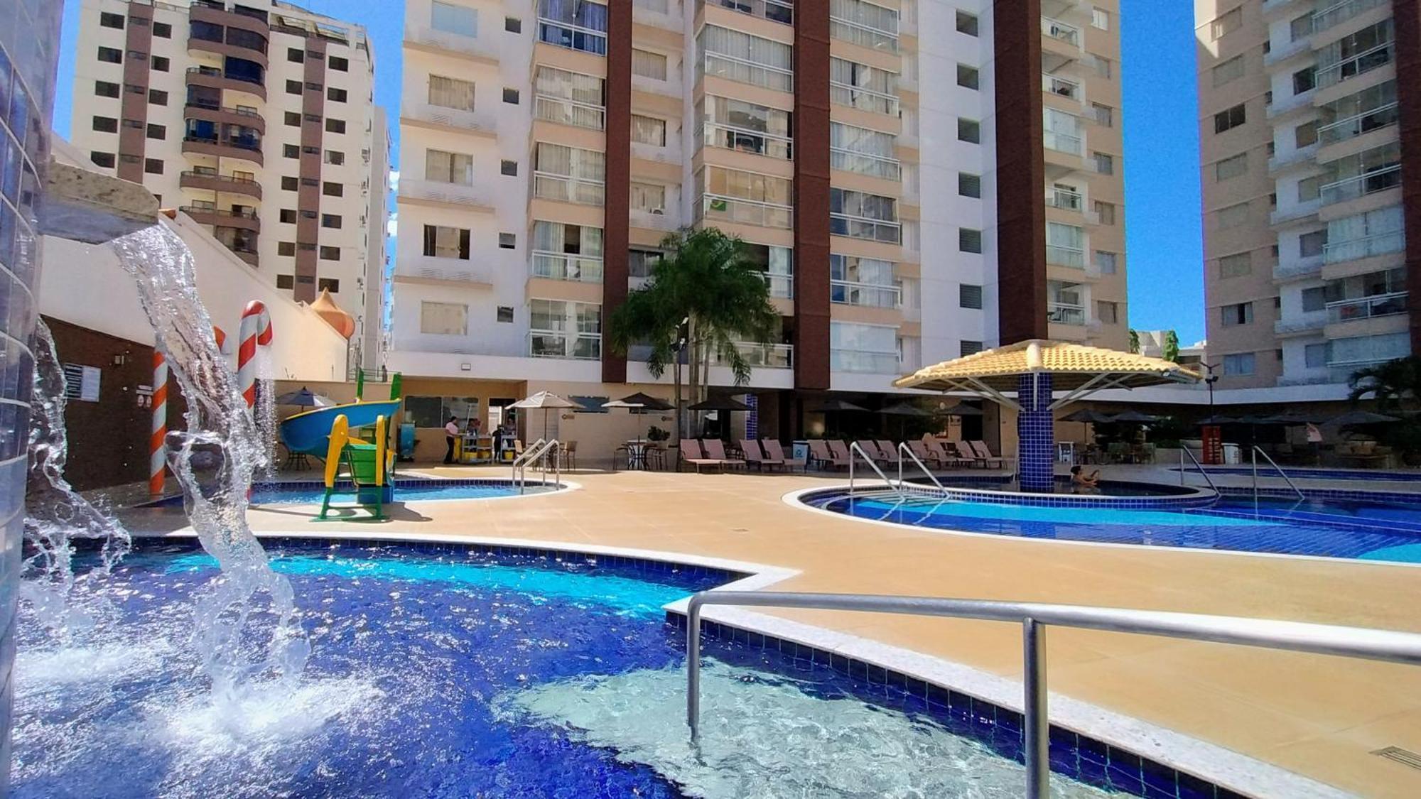 Casa Da Madeira Caldas Novas - 2 Quartos - Achei Ferias - Com Roupa De Cama Kültér fotó