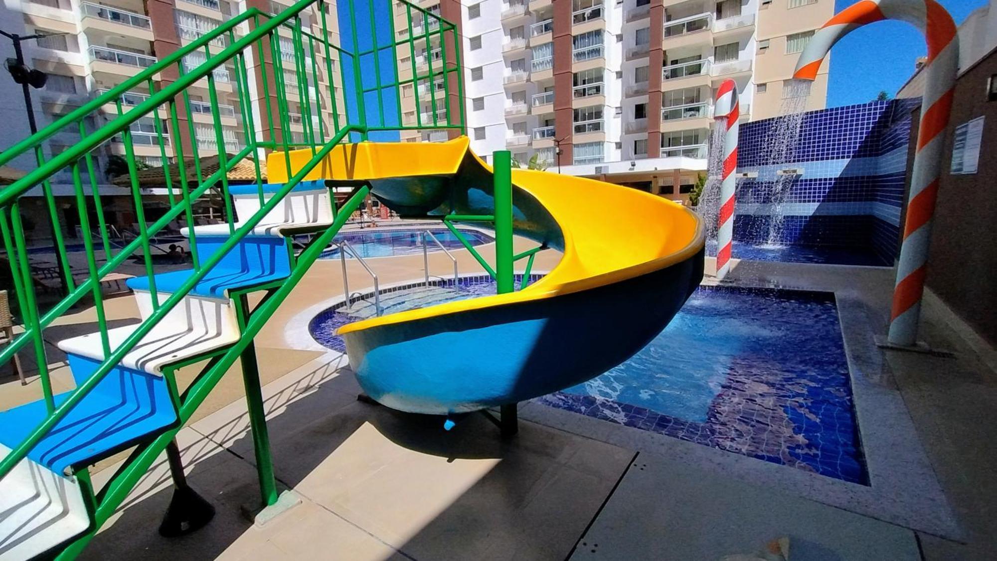 Casa Da Madeira Caldas Novas - 2 Quartos - Achei Ferias - Com Roupa De Cama Kültér fotó