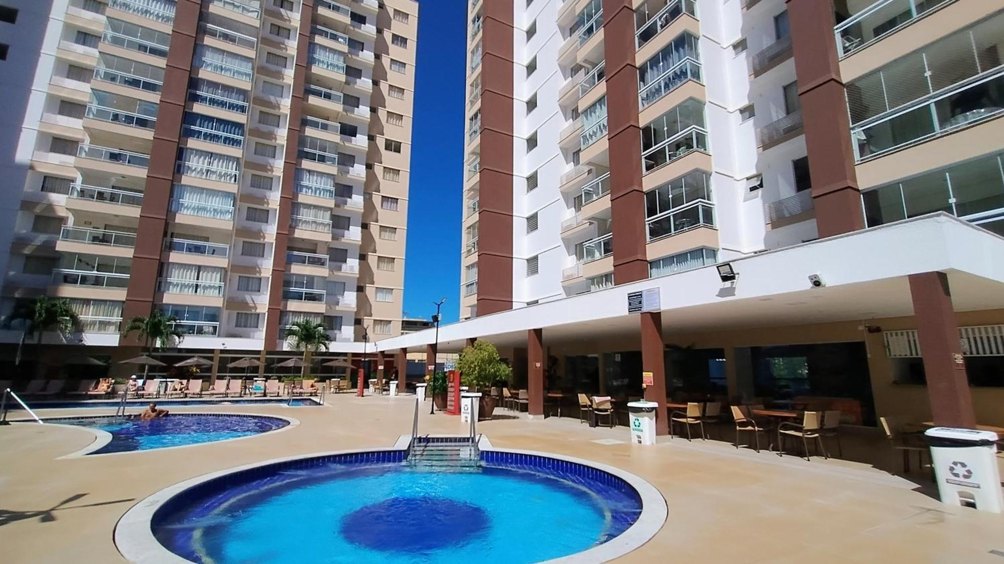 Casa Da Madeira Caldas Novas - 2 Quartos - Achei Ferias - Com Roupa De Cama Kültér fotó